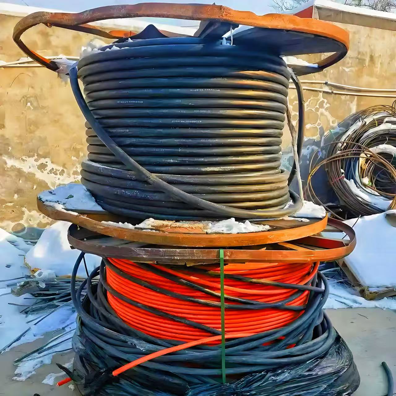 電纜電線，模具